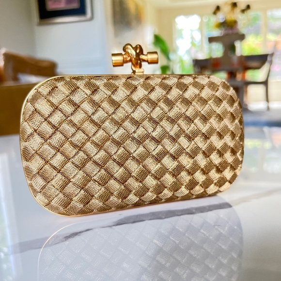 Bottega Veneta Intrecciato Bruciato Knot Clutch - Picture 1 of 7
